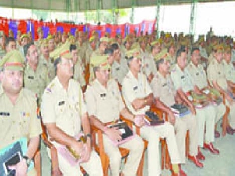 When the policemen had spilled pain